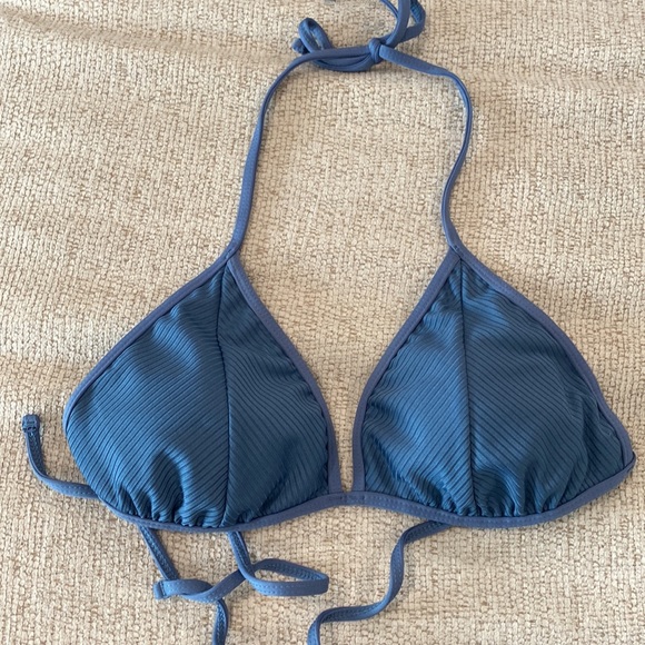 Mossimo Triangle Bikini Set - Picture 2 of 7